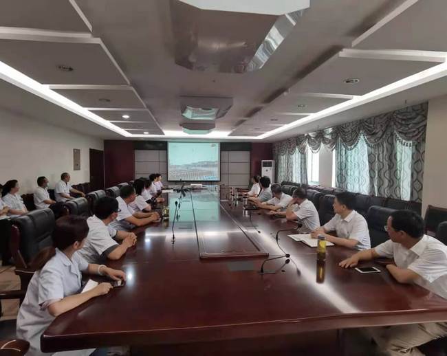 蕪湖市中醫(yī)醫(yī)院組織黨員干部職工收看慶祝中國共產黨成立100周年大會直播(圖2)