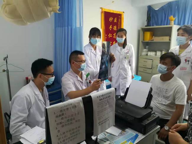 踐行“我為群眾辦實事” 增設(shè)針灸科周末專家門診(圖1)