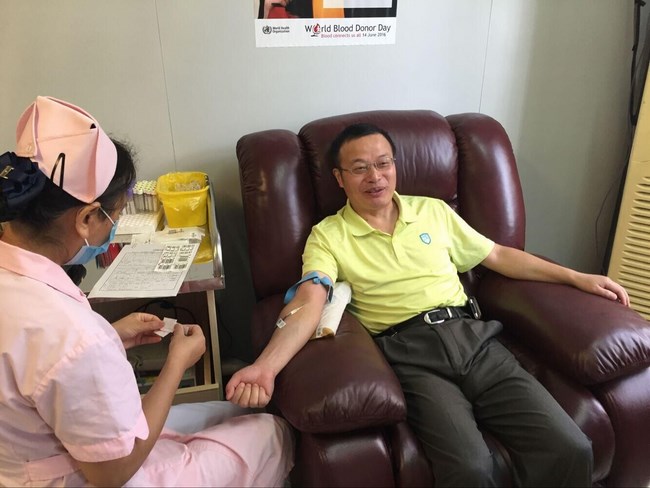 無償獻血，無尚光榮---我院積極組織職工參加無償獻血活動(圖4)