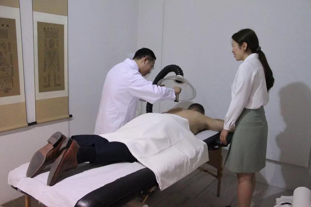 讓中華瑰寶為呵護(hù)人類健康再放異彩！我國中醫(yī)藥傳承創(chuàng)新發(fā)展邁進(jìn)新時(shí)代(圖6)