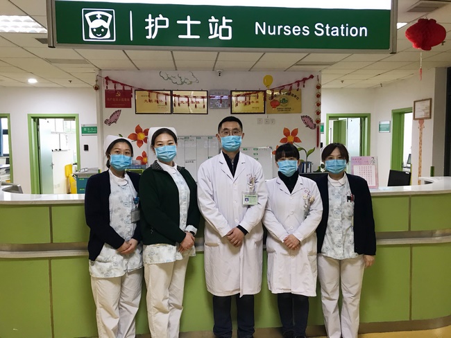 歲序更迭 辭舊迎新——除夕夜，感謝這些負(fù)重前行的醫(yī)護(hù)工作者(圖1)