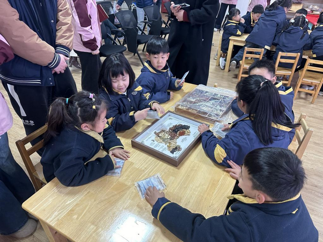 多個黨支部協(xié)同合作，推進(jìn)中醫(yī)藥文化走進(jìn)幼兒教育(圖3)